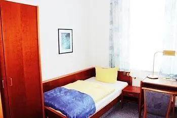 Hotell Nordischer Hof 3*