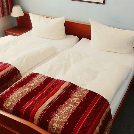 Hotell Nordischer Hof 3*